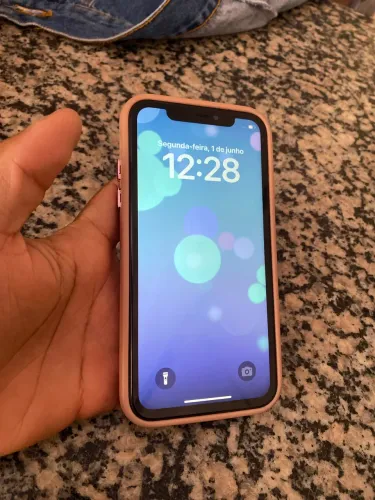 iPhone XR