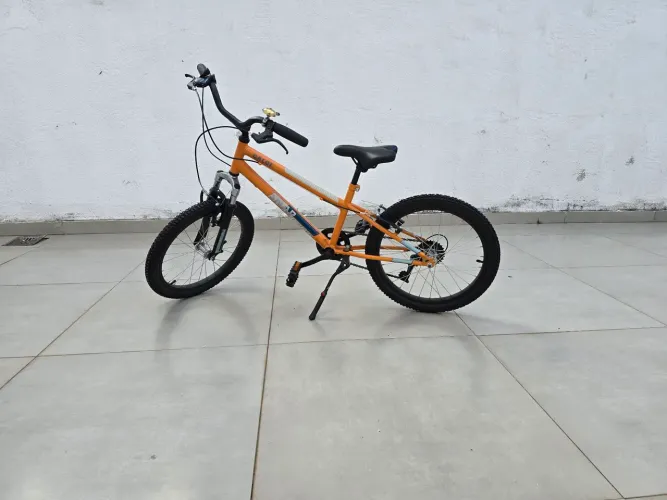 Bicicleta aro 20 Caloi Snap usada