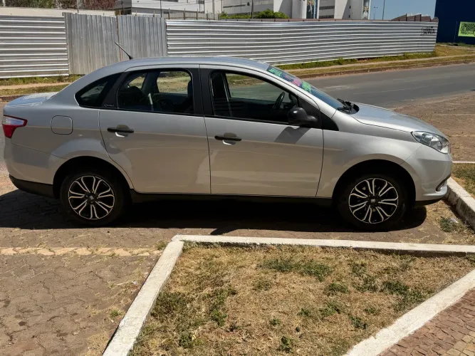 Fiat Grand Siena Attrac. 1.4 EVO F.flex 8V 2019