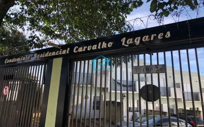 Linda Casa de Condomínio Sobrado para Compra localizado na região de Poá