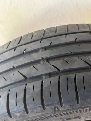 Pneu Dunlop 185/60 R15