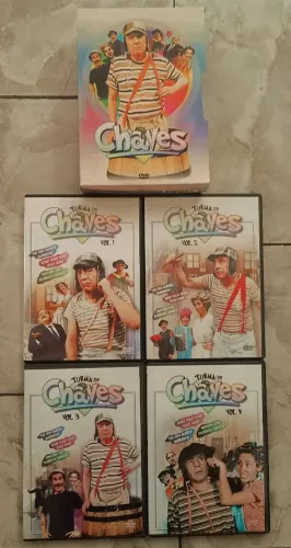 Box de 4 DVDs Originais do Chaves