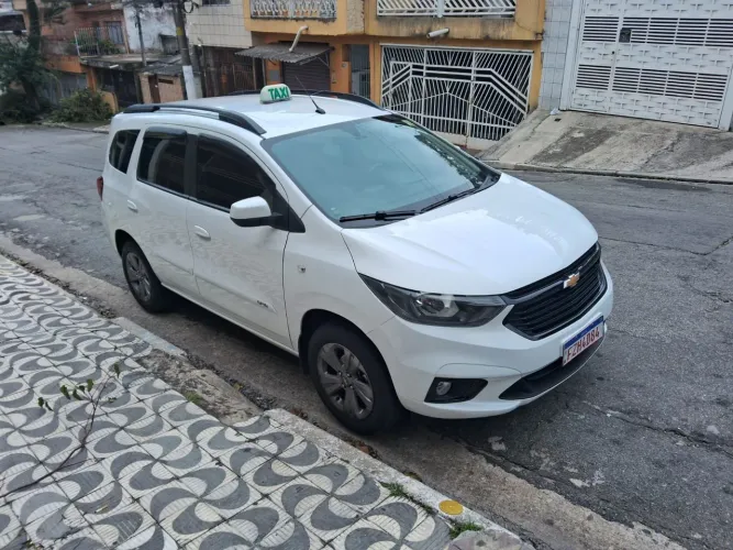 Chevrolet Spin LTZ 1.8 8V Econo.flex 5P Aut. 2023