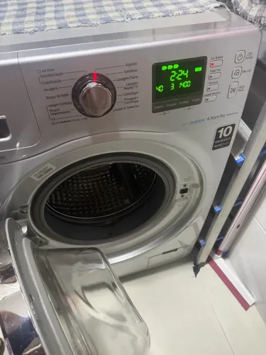 Maquina de lavar roupa