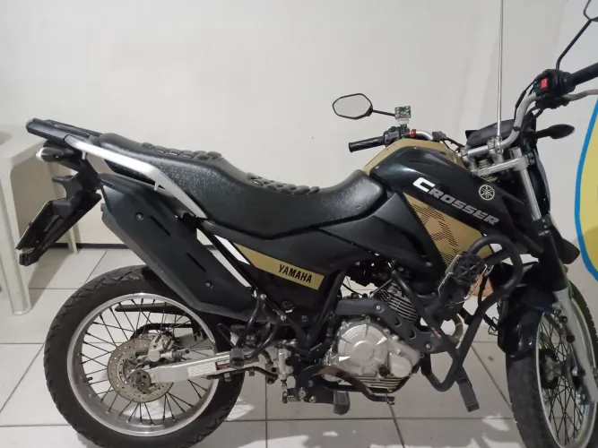 Yamaha Cross