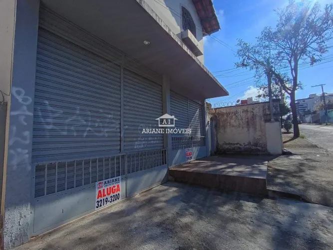 LOJA COM APROX. 60M² PARA LOCAÇÃO NO PLANALTO