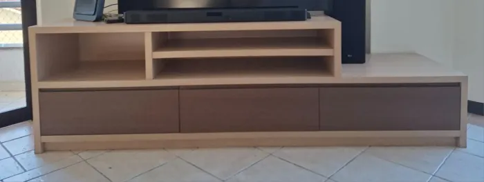 Rack maciço de 1a linha.