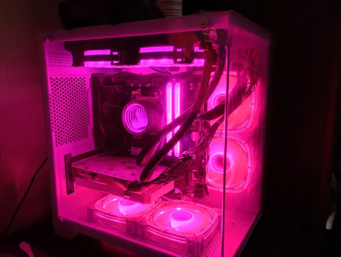 Gabinete gamer alto desempenho para trabalho e jogos 