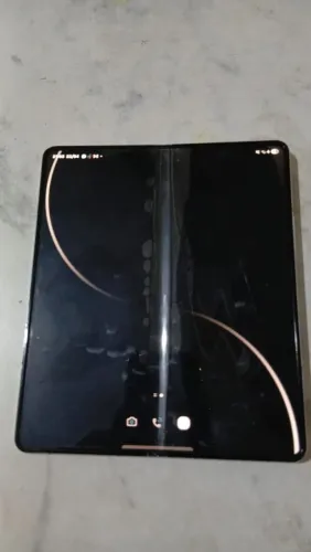 Samsung Galaxy Z Fold 5
