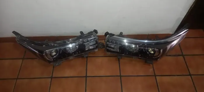 Farol Corolla