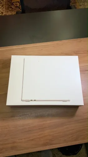 MACBOOK AIR M2