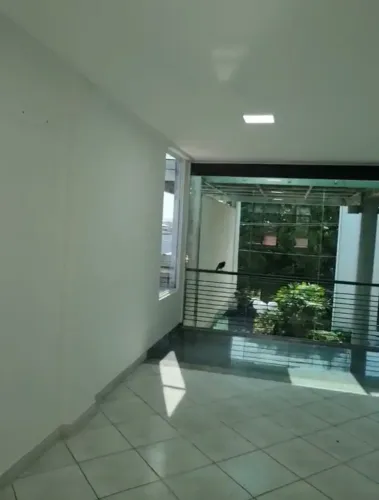 ALUGO LOJA EM MINI SHOPPING PRX A BOLA NO MINDU