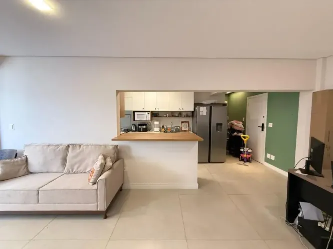 Imóvel para aluguel possui 65 metros quadrados com 1 quarto em Ponta da Praia - Santos - S