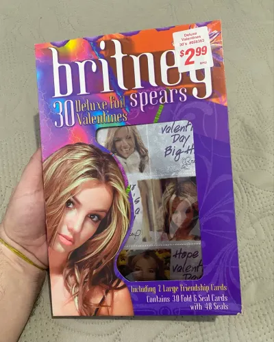 Britney Spears Deluxe Foil Valentines