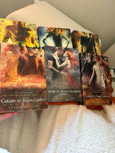 Coleção Os Instrumentos Mortais (6 Livros) | Cassandra Clare | Saga Completa