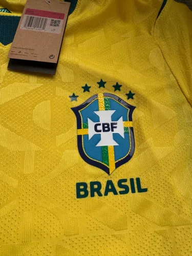 Camisa do Brasil Jogador Amarela - Tamanho G