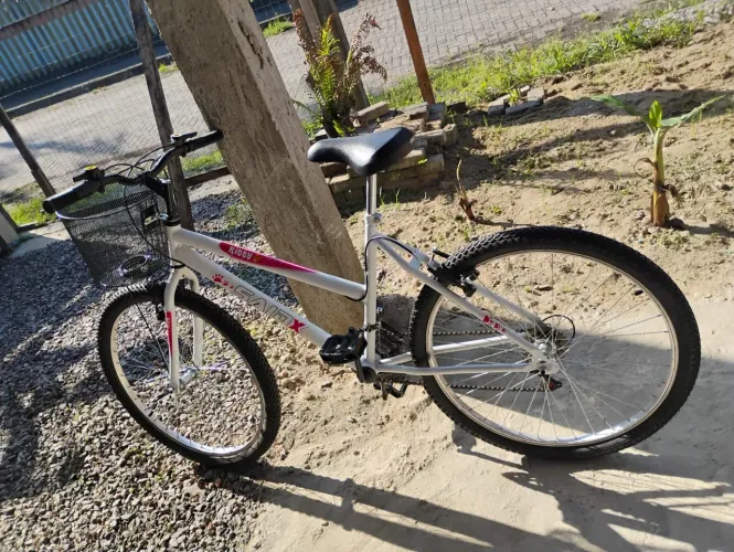 Bicicleta aro 26 feminina 18 marchas