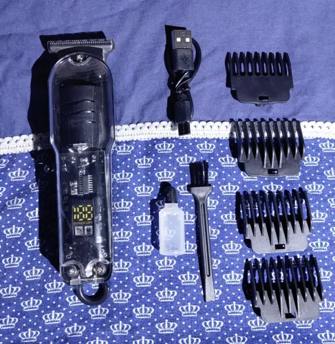 Barbeador Elétrico Sem Fio para Homens em Diversas Cores