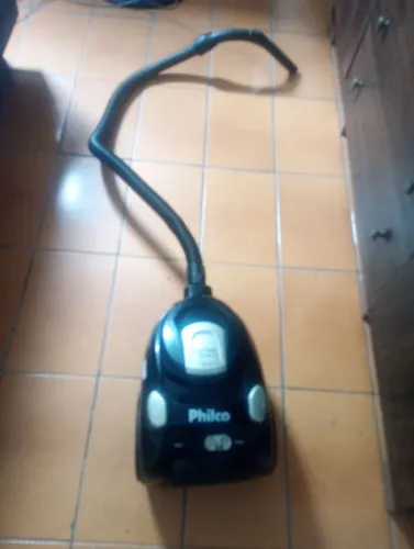 Aspirador semi novo