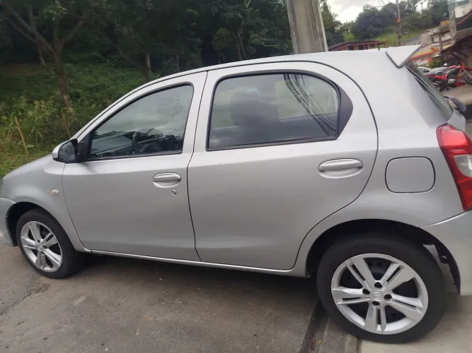 Toyota Etios X 1.3 Flex 16V 5P Aut. 2018