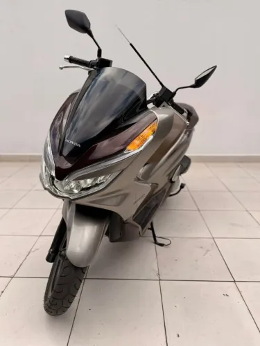 HONDA PCX 150 DLX 2022