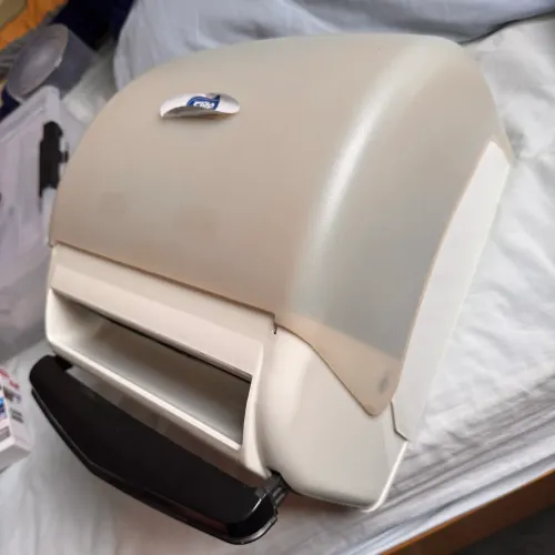 Toalheiro dispenser com alavanca
