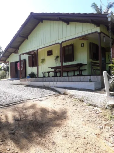 Vende-se Chácara em São João do Itaperiú