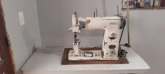 Máquinas de costura pesada