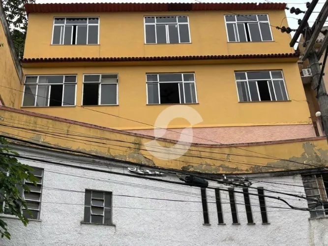 Casa com 2 dormitórios à venda, 220 m² por R$ 450.000,00 - Santa Rosa - Niterói/RJ