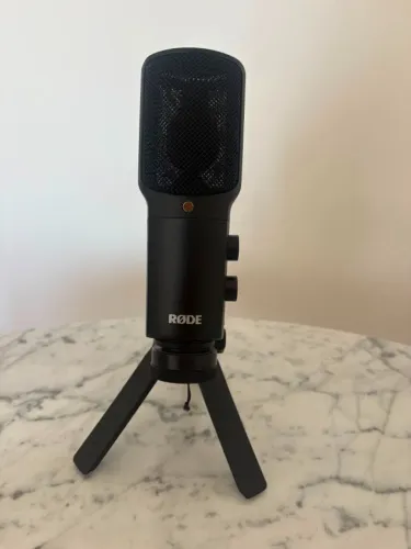 Røde NT_USB, microfone de estúdio (completo com tripé)