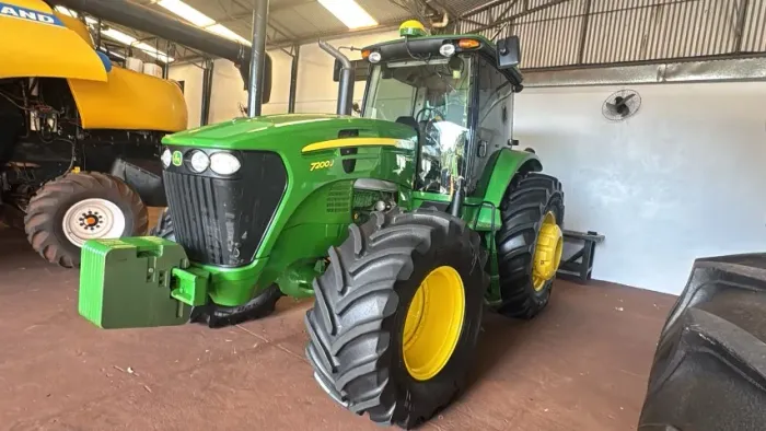 Trator John Deere 7200J Ano 2021 