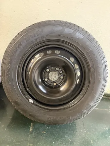 VENDO PNEU JEEP