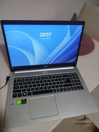 Vendo Notebook Acer aspire novíssimo 