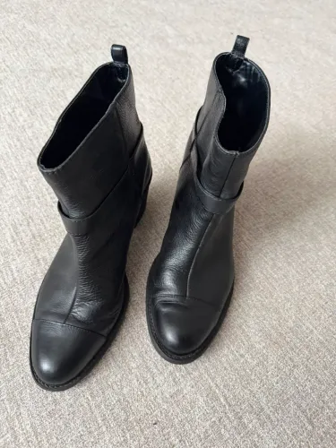 Bota dumond couro