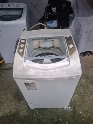 Máquina de lavar com defeito (não centrífuga)