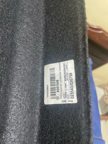 Tampão porta mala duster zero 2025