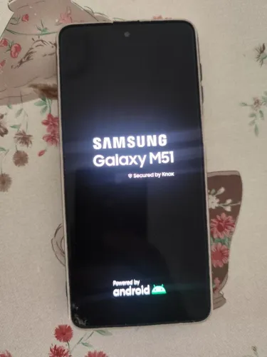 Samsung M51 (Tela quebrada)