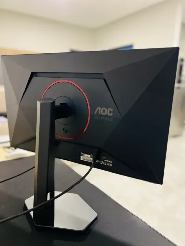 MONITOR AOC 27 POLEG 180hz