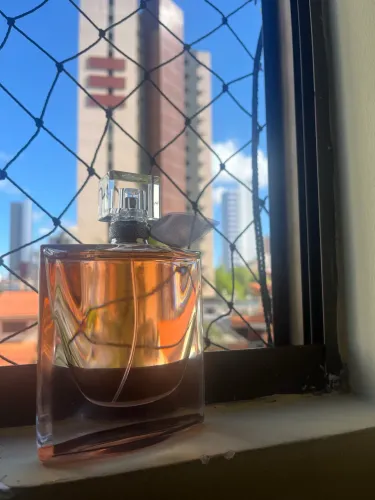 La Vie Est Belle 100mls NOVO ( leia o anúncio )