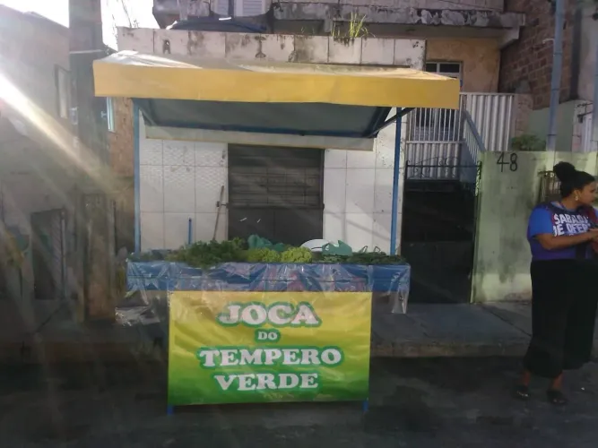 Vende-Se Está Barraca no Metalon