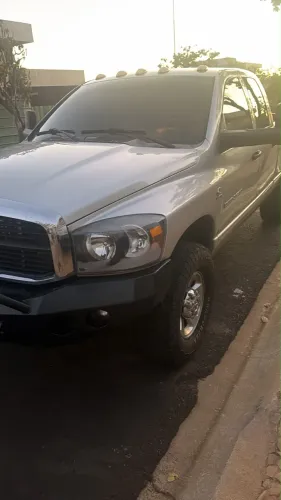 Dodge Ram 2500 H.duty 5.9 SLT 24V CD 4X4 Dies. 2006