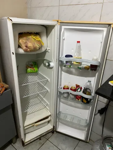 Vendo geladeira
