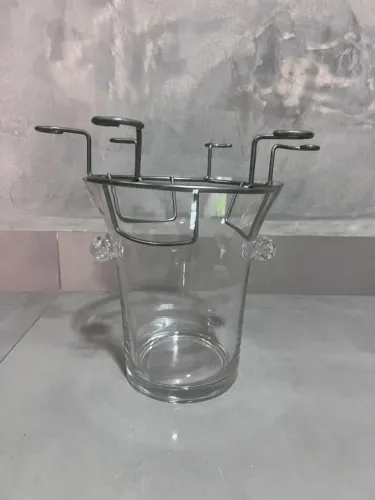 Balde de Gelo com suporte para taças