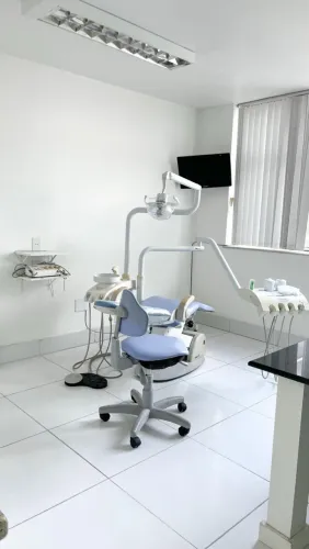 Consultório Odontológico Completo e Equipado - Centro de Campos | R$ 130.000