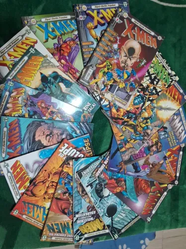 Coleção X-MEN revista gibi com 17 edições