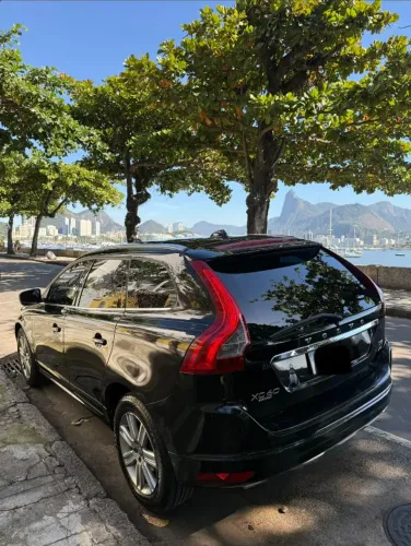 Volvo XC 60 D-5 Kinetic 2.4 AWD Diesel 5P 2017