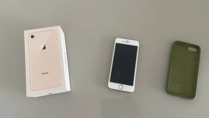 iPhone 8 64 GB