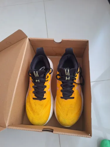 Gel nimbus 27