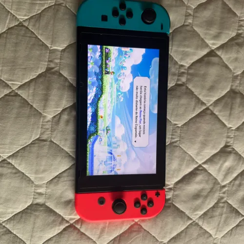 Nintendo Switch V2 - Completo - Seminovo - Cartão 128 GB