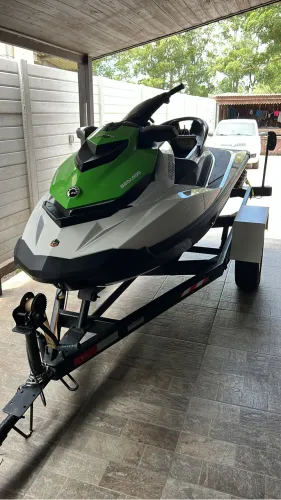 Jet ski Seadoo GTI130